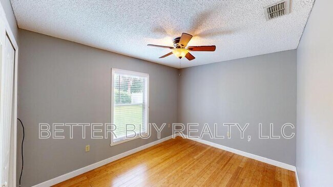 Building Photo - 21 Palermo Ln