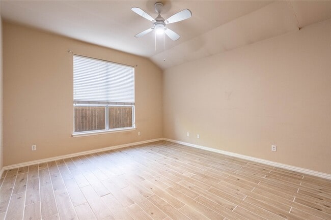 Building Photo - 7220 Petersburg Dr