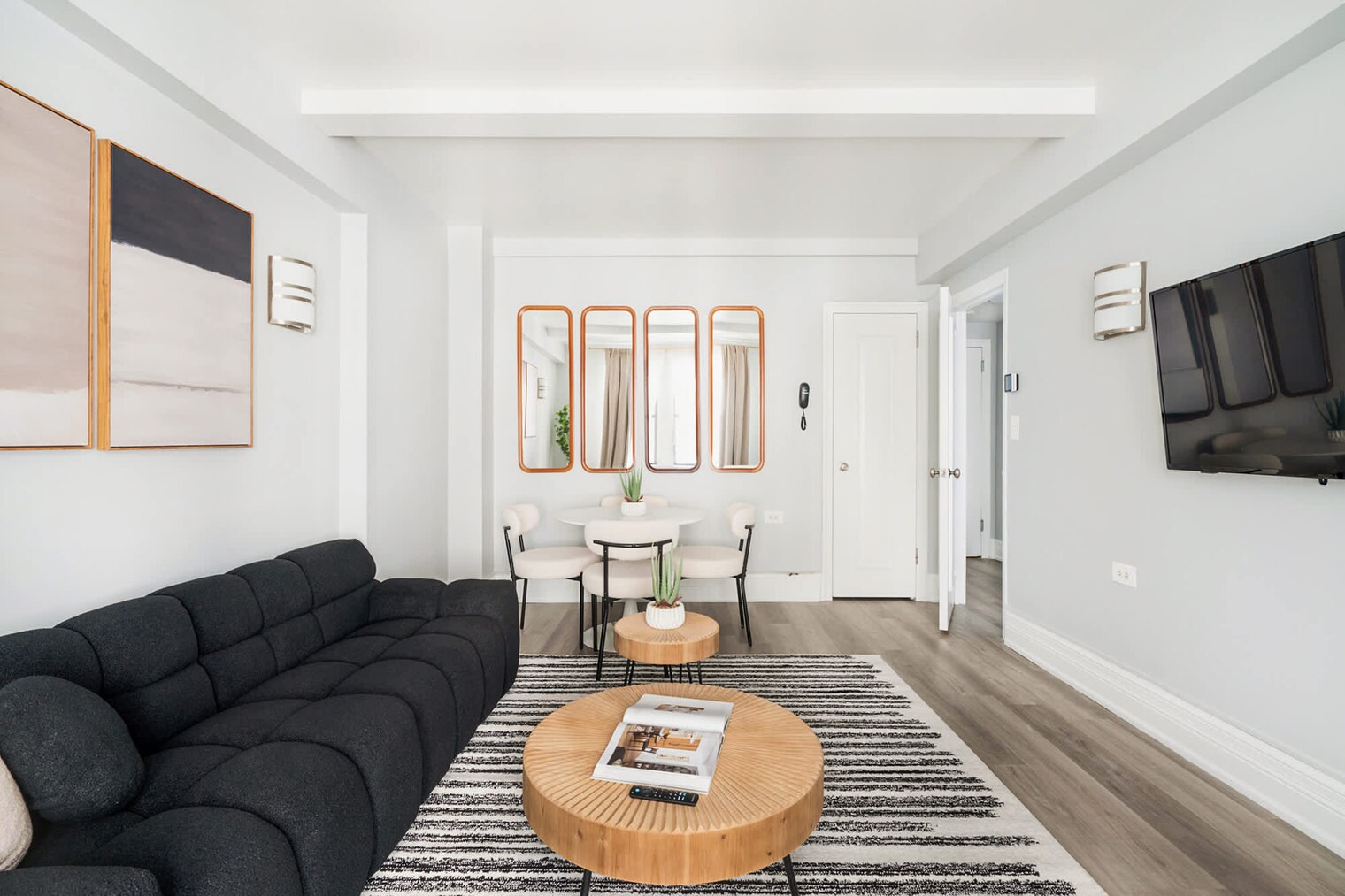 Building Photo - 234 W 73rd St