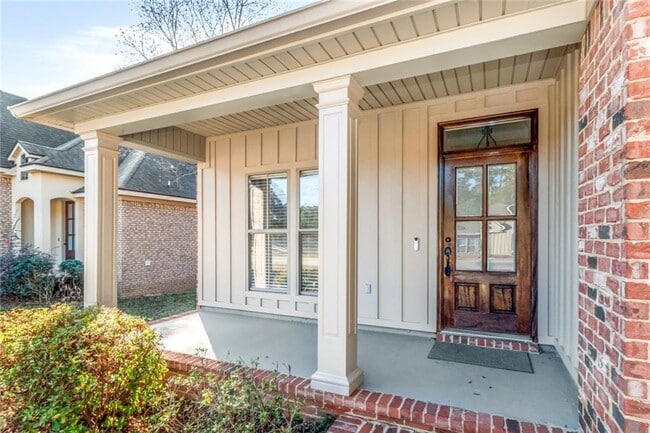 Building Photo - 1054 Linlen Ave