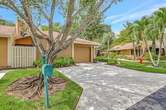 Building Photo - 22312 Whistling Pines Ln