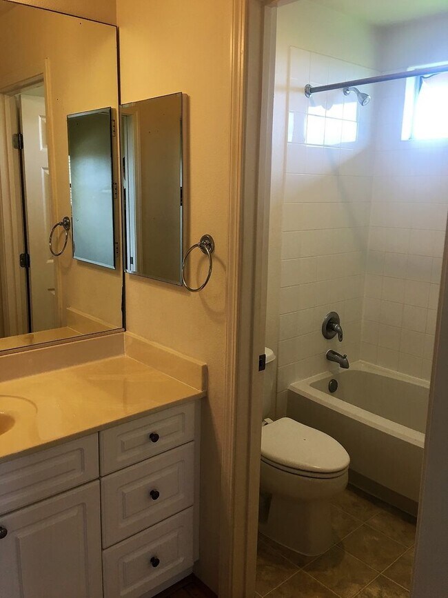 Building Photo - Available now: A 3 bedroom, 2 bath home features open concept floor plan for entertaining and a 2...