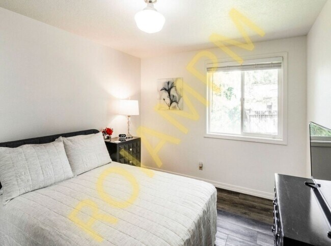 Building Photo - Charming 3 Bed, 2 Bath Home in PRIME Twin Falls Location – $1,900/Month