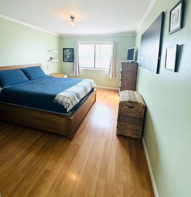 Building Photo - 603 55th St