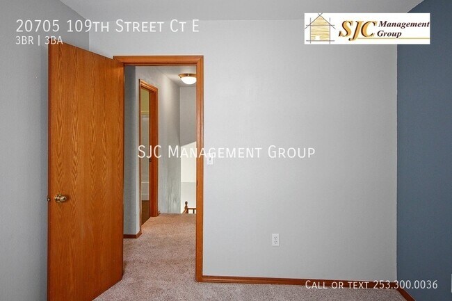 Building Photo - Beautiful 3 bedroom, 2.5 bath, 1800 sq ft ...