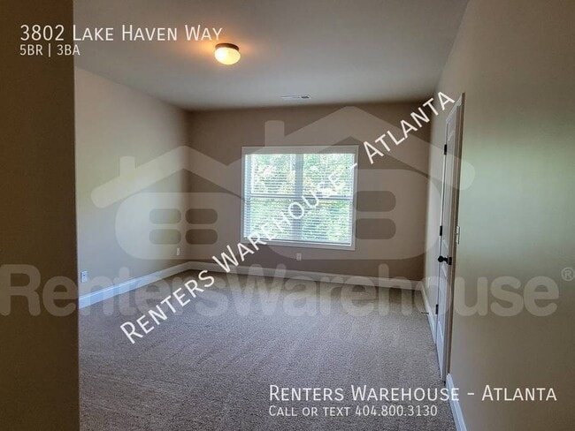 Building Photo - Spacious 5 Bedroom in Lakeside Preserve!