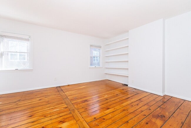 Building Photo - 4 Cogswell Pl