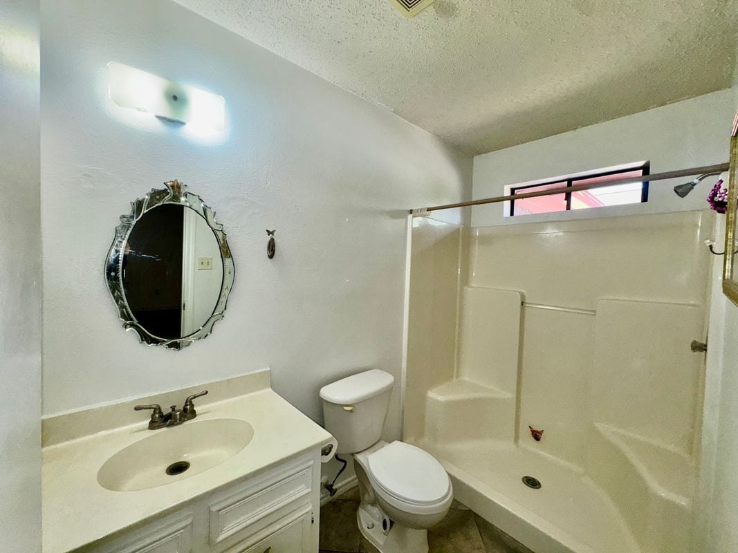 Building Photo - 3110 N 41 St Ln