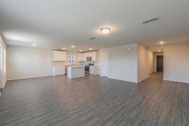Building Photo - 801 Ozark Path