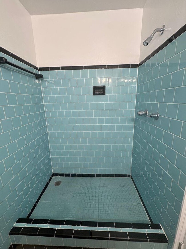 Building Photo - 2238 Fillmore St