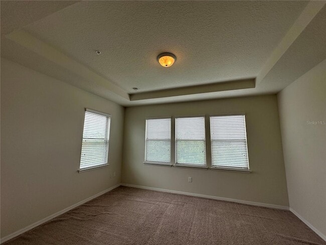 Building Photo - 527 Piazza Point