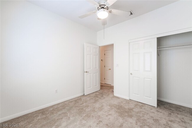 Building Photo - 1802 Cypress Bay Ave
