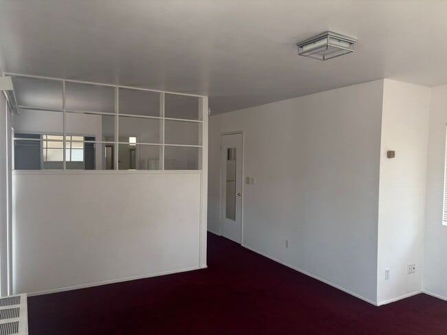 Building Photo - Studio in Chula Vista with spacious backyard.
