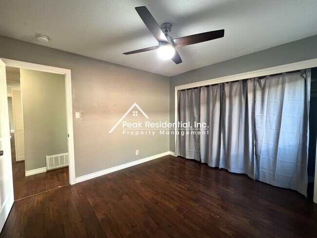 Building Photo - Wonderful 3bd/2ba Orangevale Home!