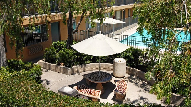 Interior Photo - Palm Towers Apartments