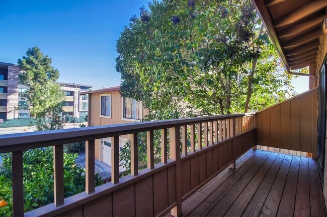 Building Photo - 1391 Gazdar Ct