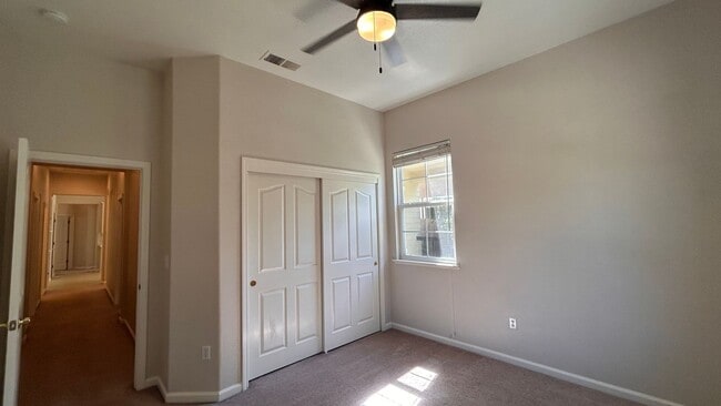 Building Photo - 1323 Cindy Dr