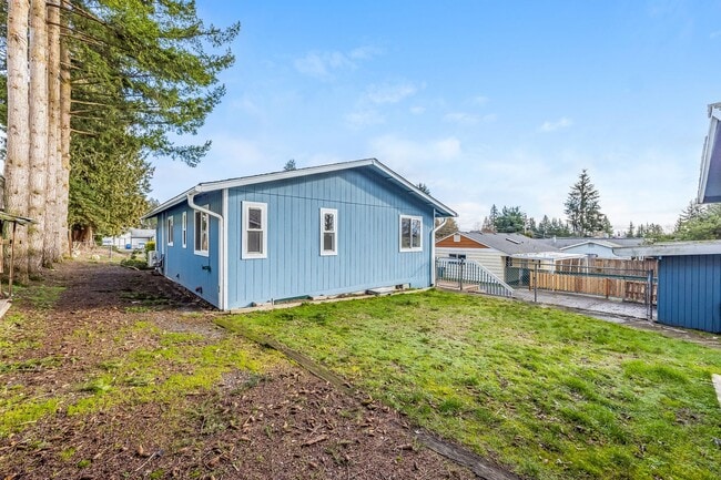Building Photo - One Level Lifestyle in Snohomish