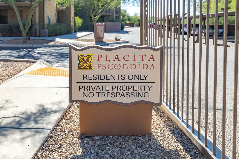 Building Photo - 2803 E River Rd