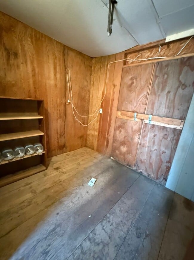 Building Photo - Peaceful 2-Bedroom with Den Home on Over an Acre with Private River Trail 3 Bedrooms | 2 Bathroom...