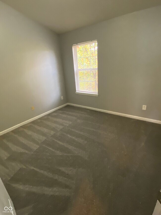 Building Photo - 9448 Tanhurst Dr