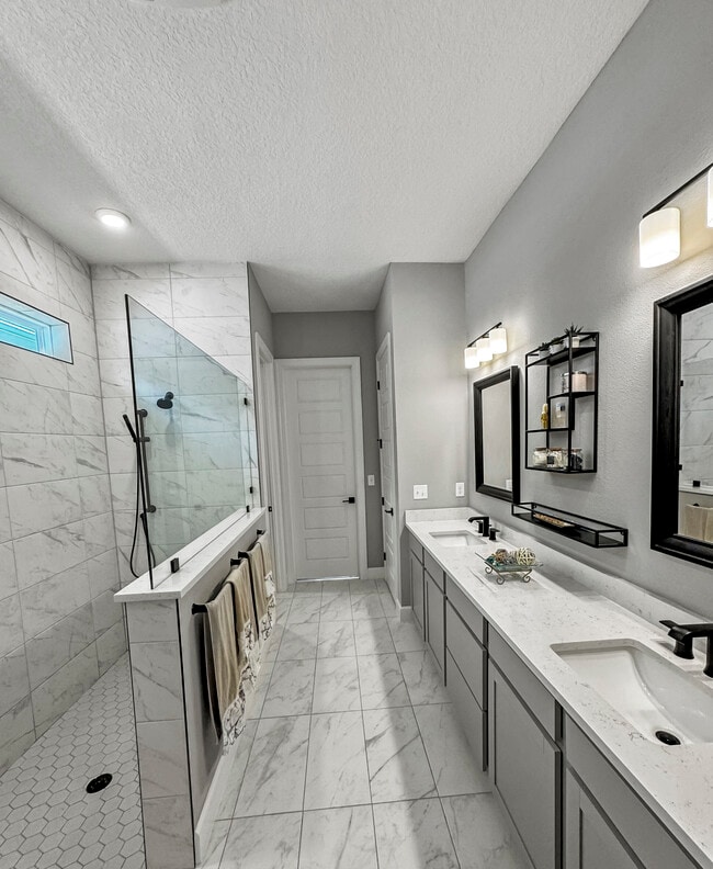 Building Photo - 179 Sparrow Crk Dr