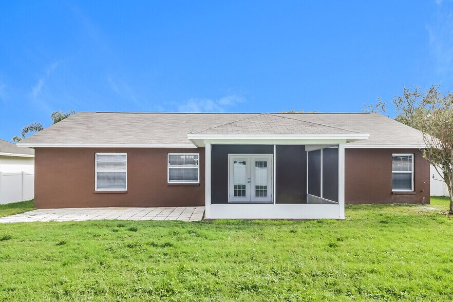 Building Photo - 7742 Ashford Dr