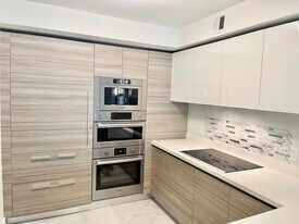 Building Photo - 330 Sunny Isles Blvd