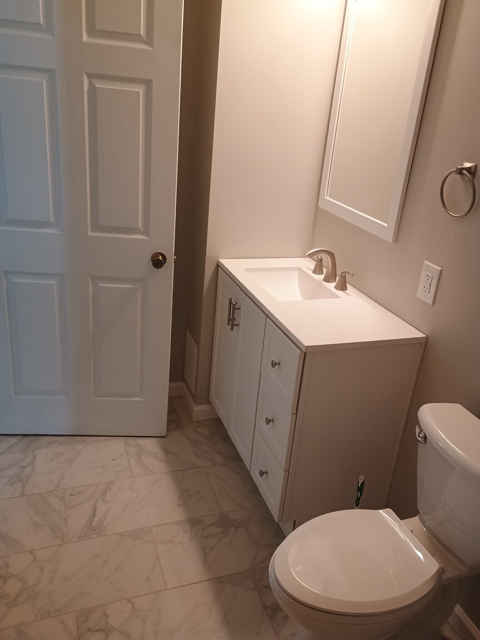 Downstairs bathroom - 1618 N Rural St