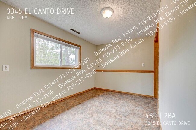 Building Photo - 3345 El Canto Dr