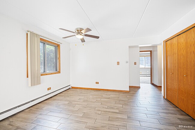 Building Photo - 5324 Waterbury Dr