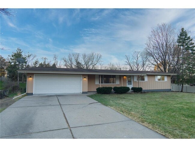 Building Photo - 19115 Homestead Cir