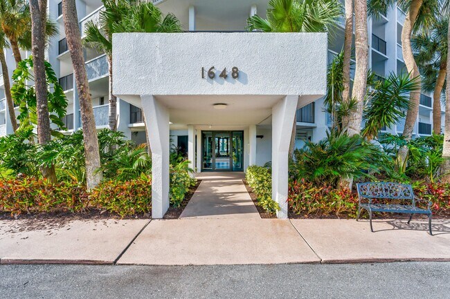 Building Photo - 1648 Jupiter Cove Dr