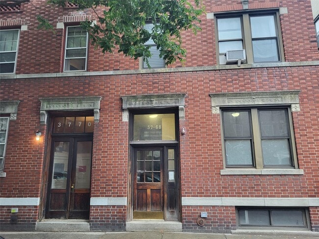 Primary Photo - 37-68-68 64th St