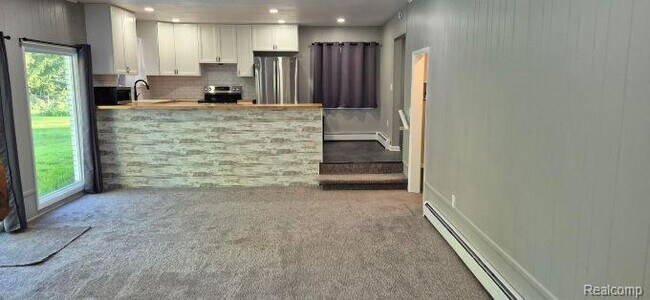 Building Photo - 6253 Cramlane Dr