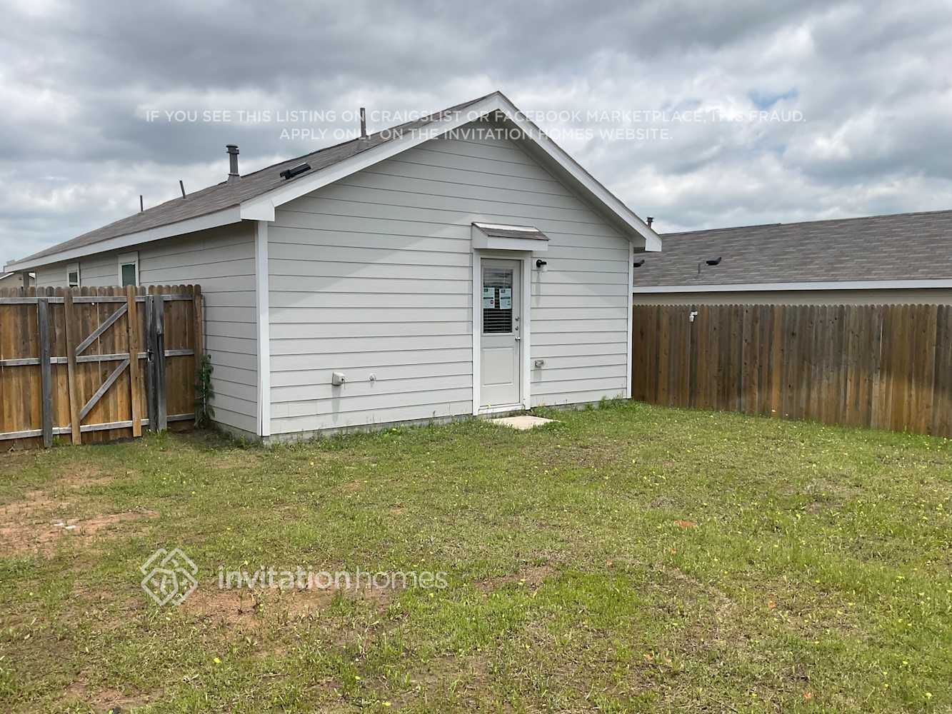Building Photo - 3220 Crestone Dr
