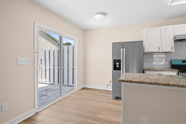 Building Photo - 4097 Mica Ave