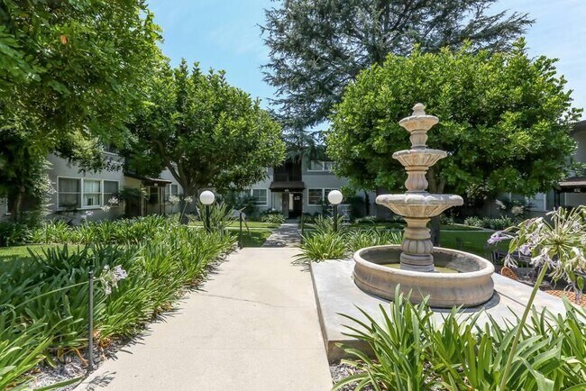 Building Photo - 2.0 bedroom in Monrovia California 91016