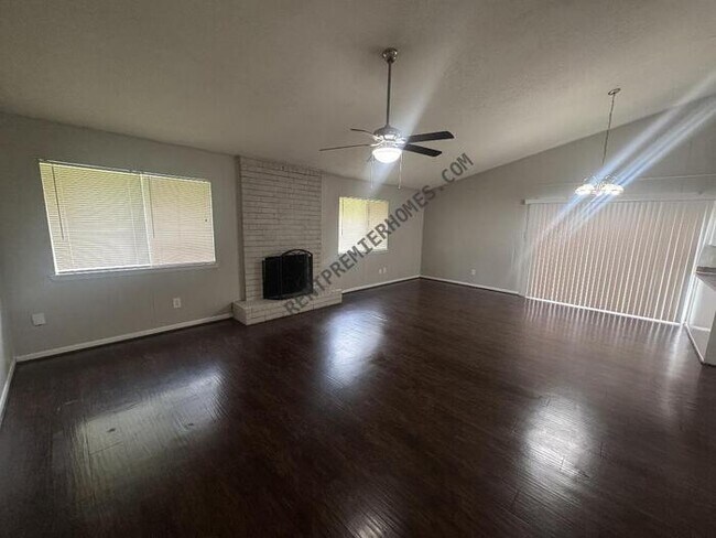 Building Photo - 23139 Lestergate Dr