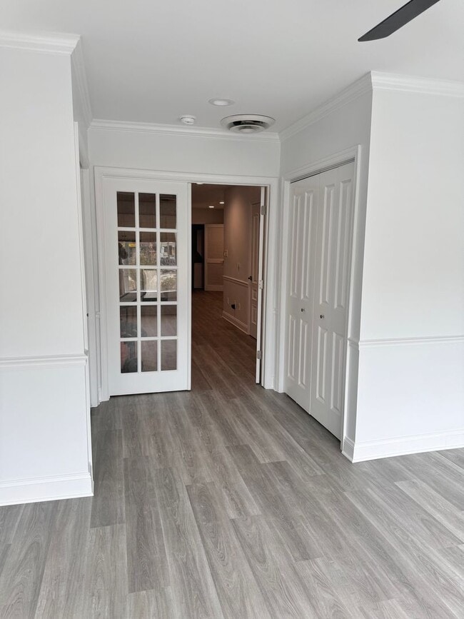 Building Photo - 1513 W Passyunk Ave