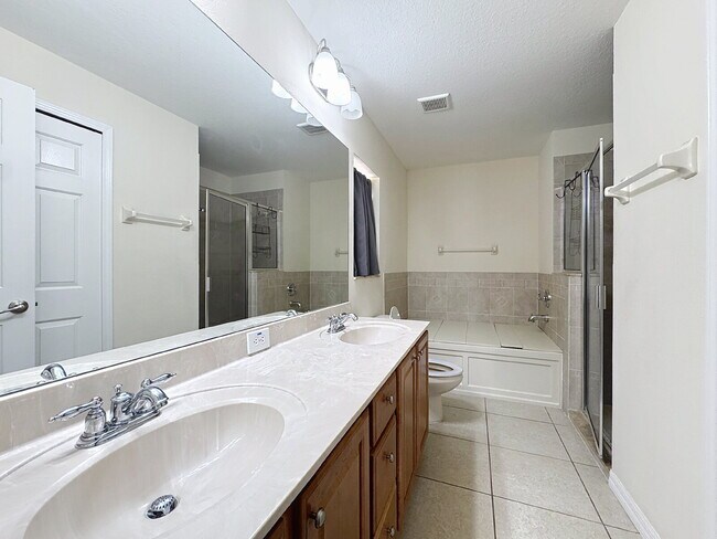 Building Photo - 13465 Fladgate Mark Drive