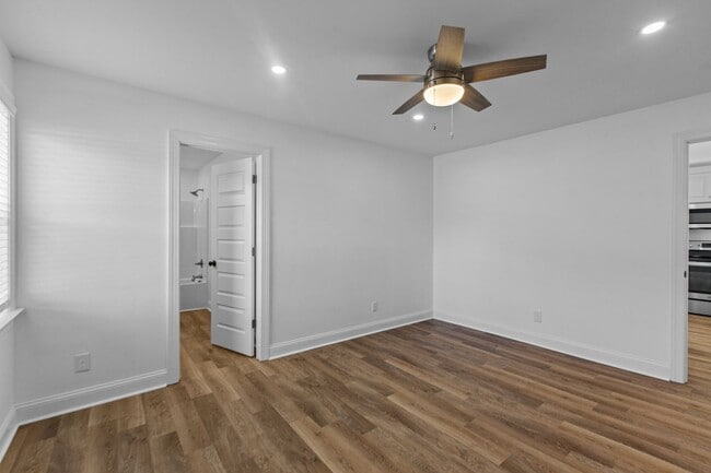 Building Photo - New Construction!