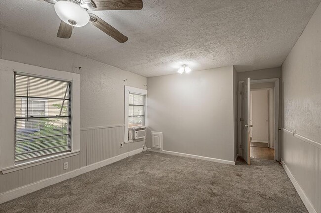 Building Photo - 1326 22nd St