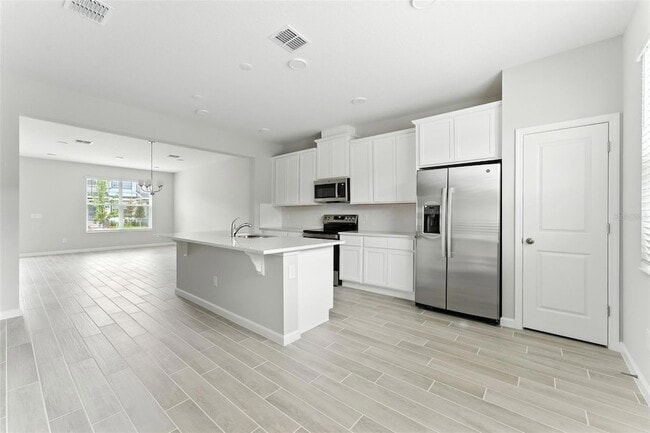 Building Photo - 15352 Burgtheater Dr