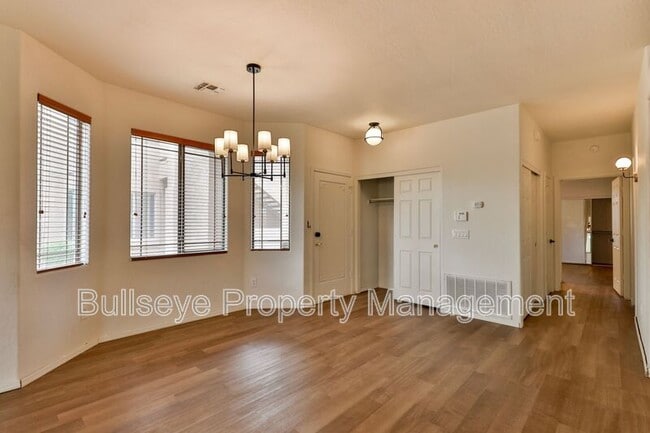 Building Photo - 5450 E McLellan Rd