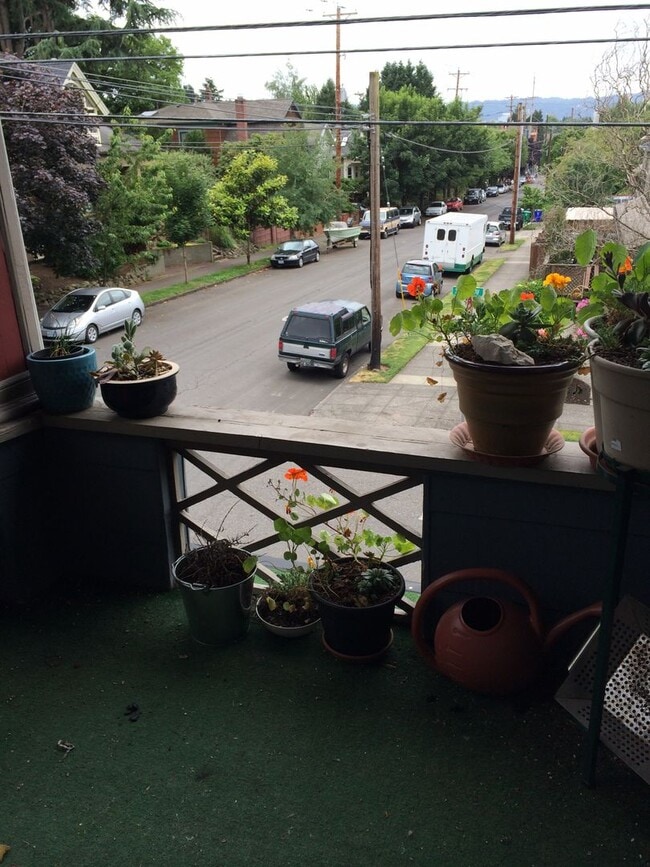 Building Photo - smi01 - SE Ankeny