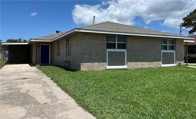 Primary Photo - 8741 Gervais St
