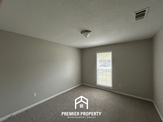 Building Photo - 4061 Keynon Dr