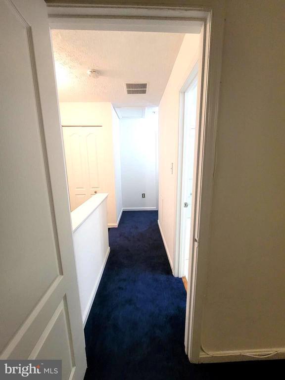 Building Photo - 5230 Daventry Terrace