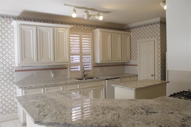 Building Photo - 1314 Parkway Ct